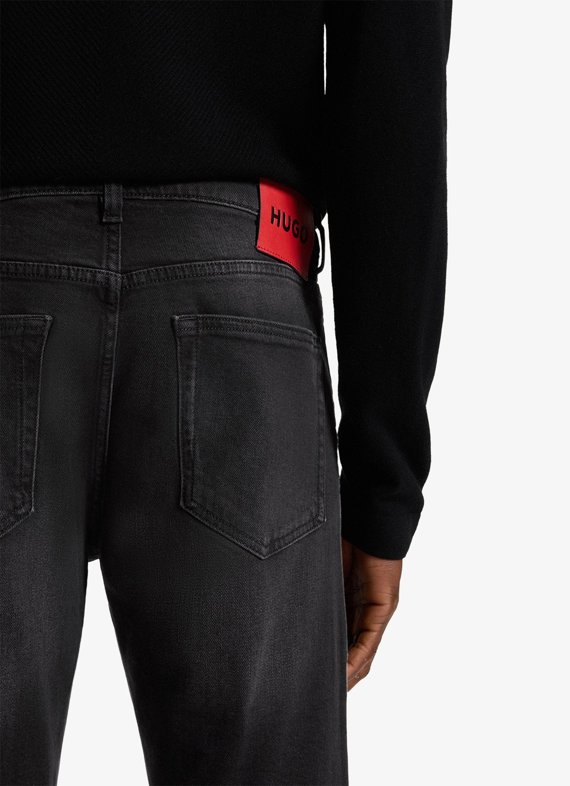 HUGO 734 slim fit jeans met gekleurde wassing - detail 6 zwart