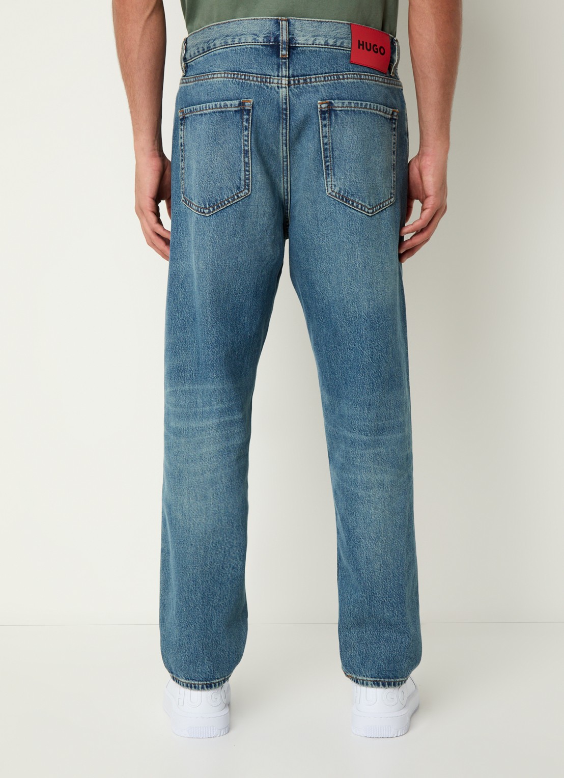 HUGO 838 straight leg jeans met medium wassing - achterkant 5 indigo