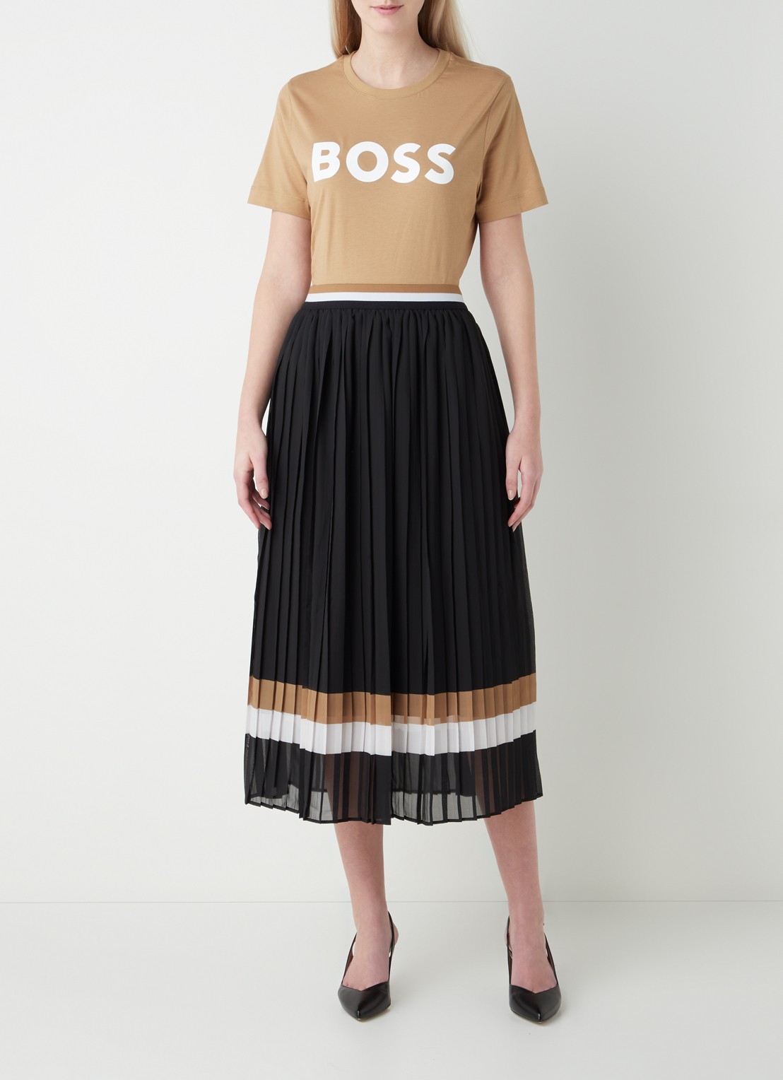 HUGO BOSS nte T-shirt met logoprint - voorkant 2 camel
