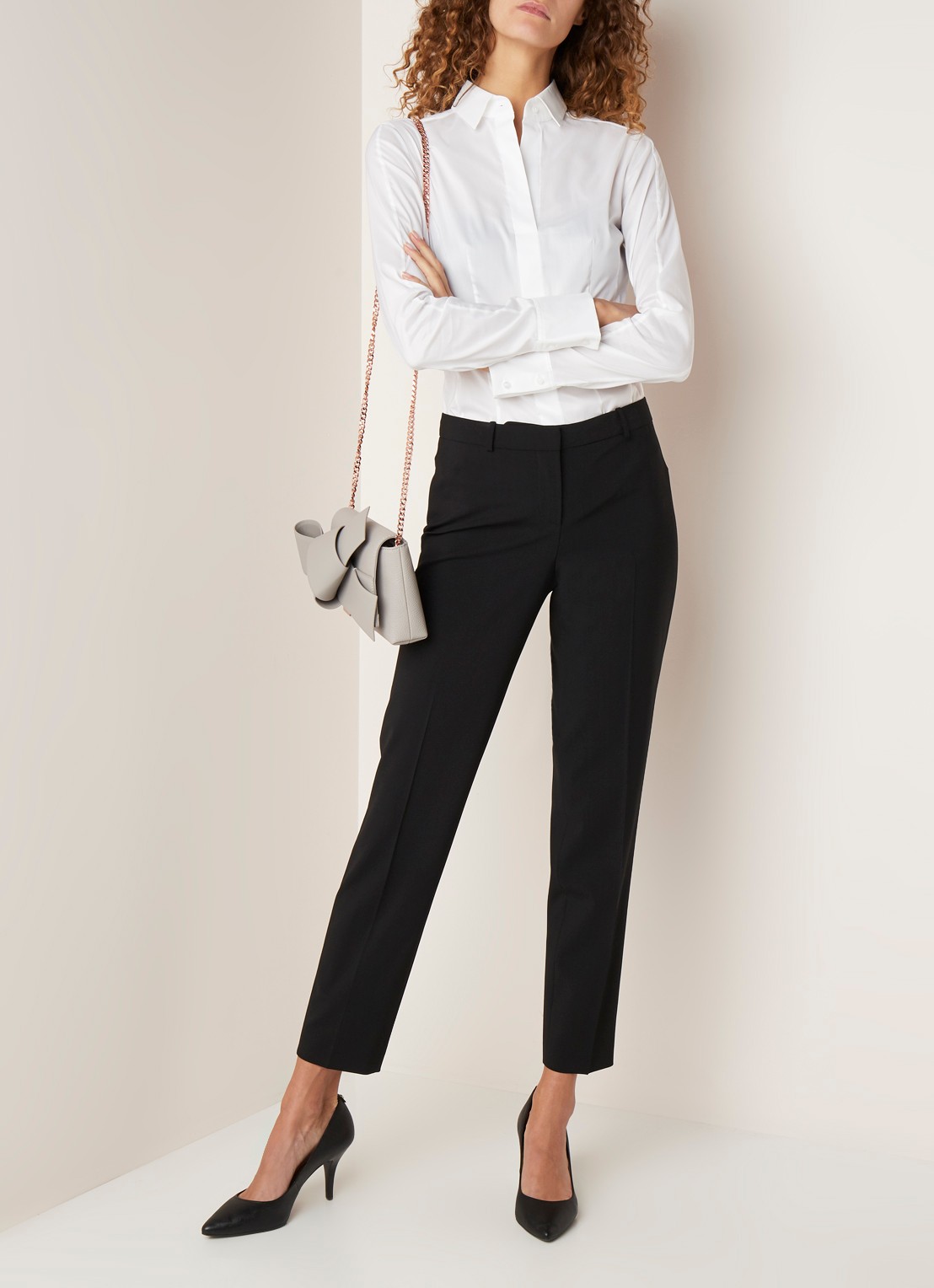HUGO BOSS Tiluna mid waist slim fit cropped pantalon in wolblend - voorkant 4 zwart