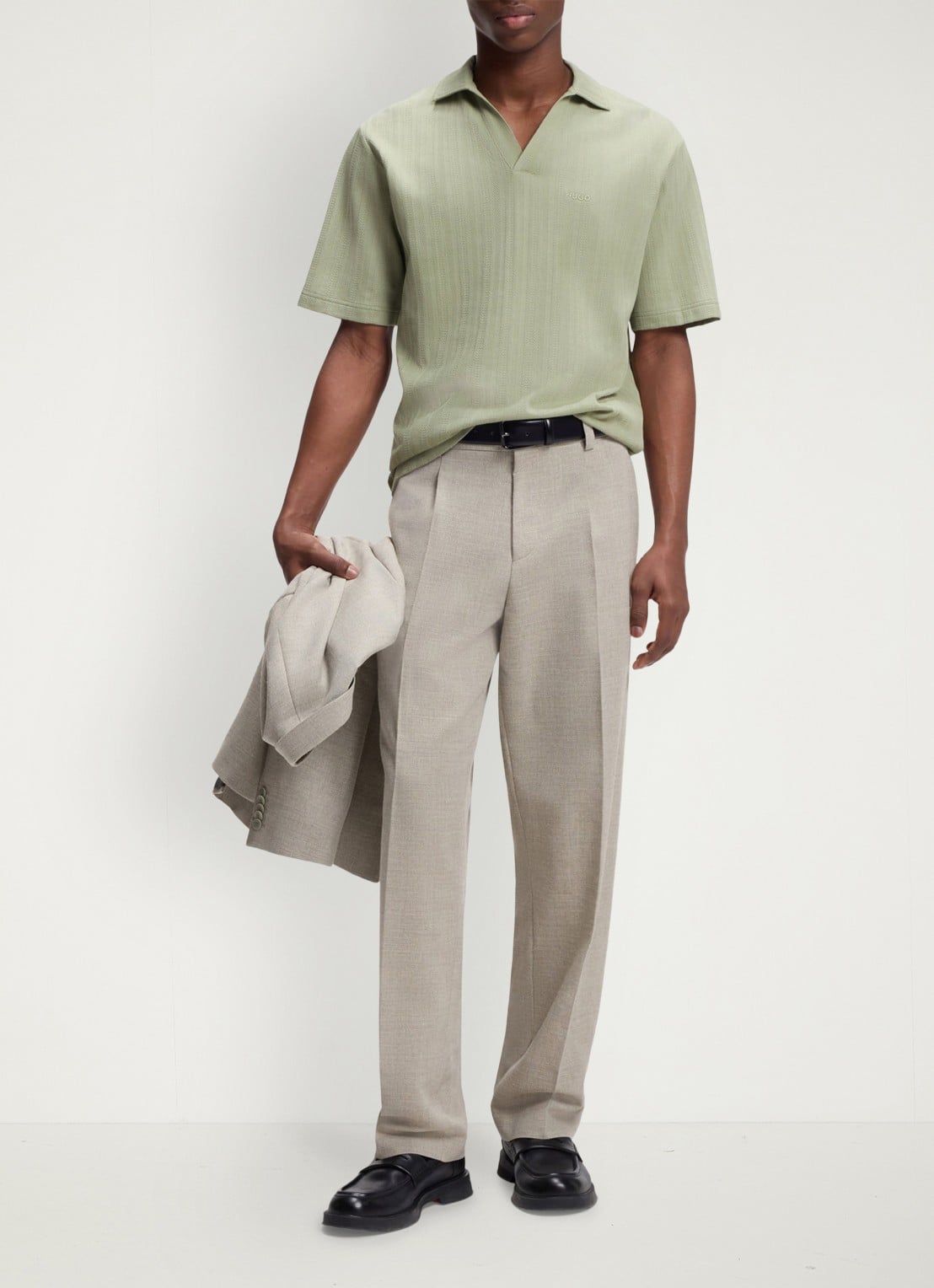 HUGO Dalibo polo met logoborduring - voorkant 2 light/pastel green-337 / groen
