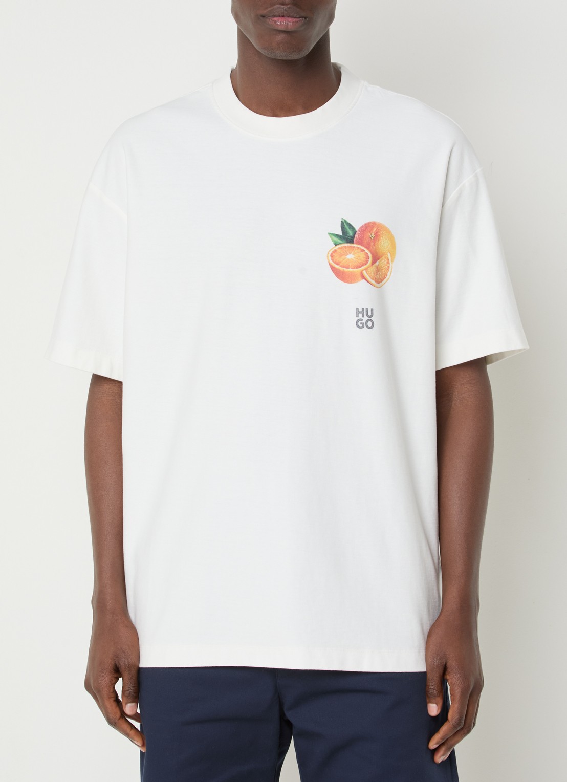 HUGO Dartiee T-shirt met front- en backprint - achterkant 4 gebroken wit