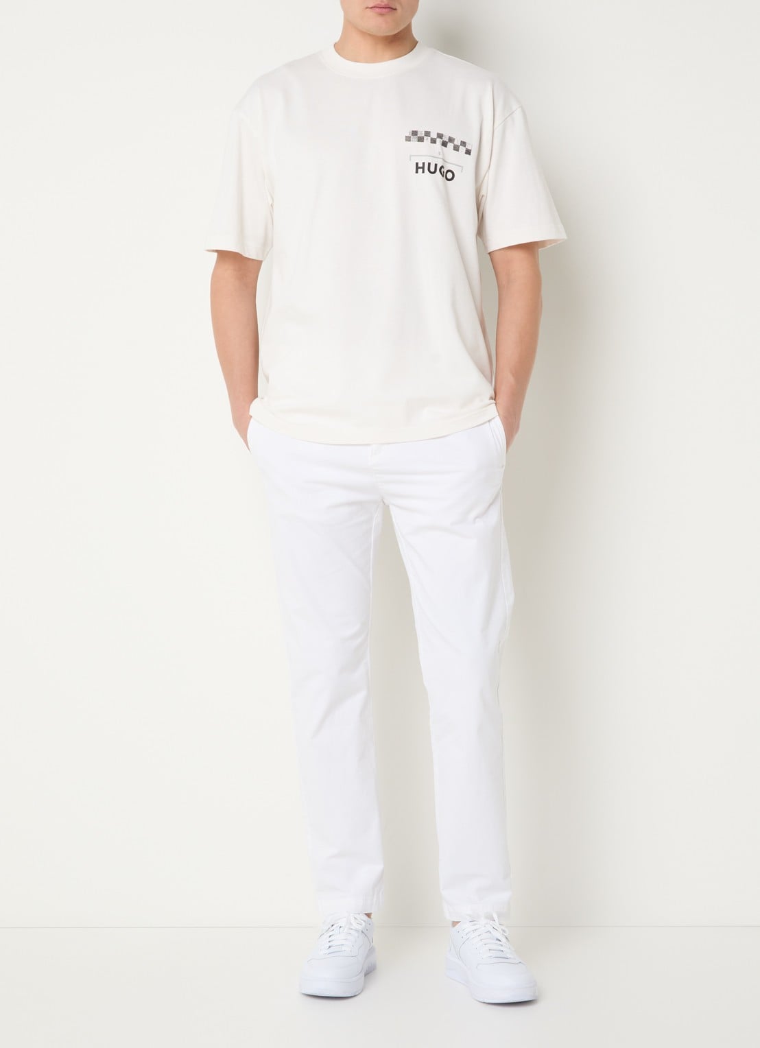 HUGO David slim fit chino met steekzakken - voorkant 2 wit