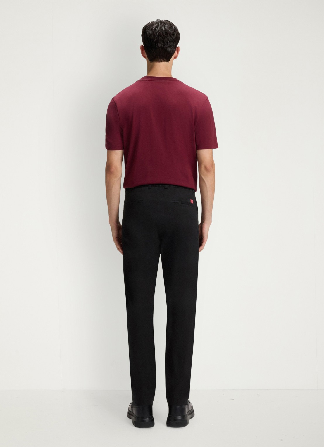 HUGO David slim fit chino met steekzakken - achterkant 9 black-001 / zwart