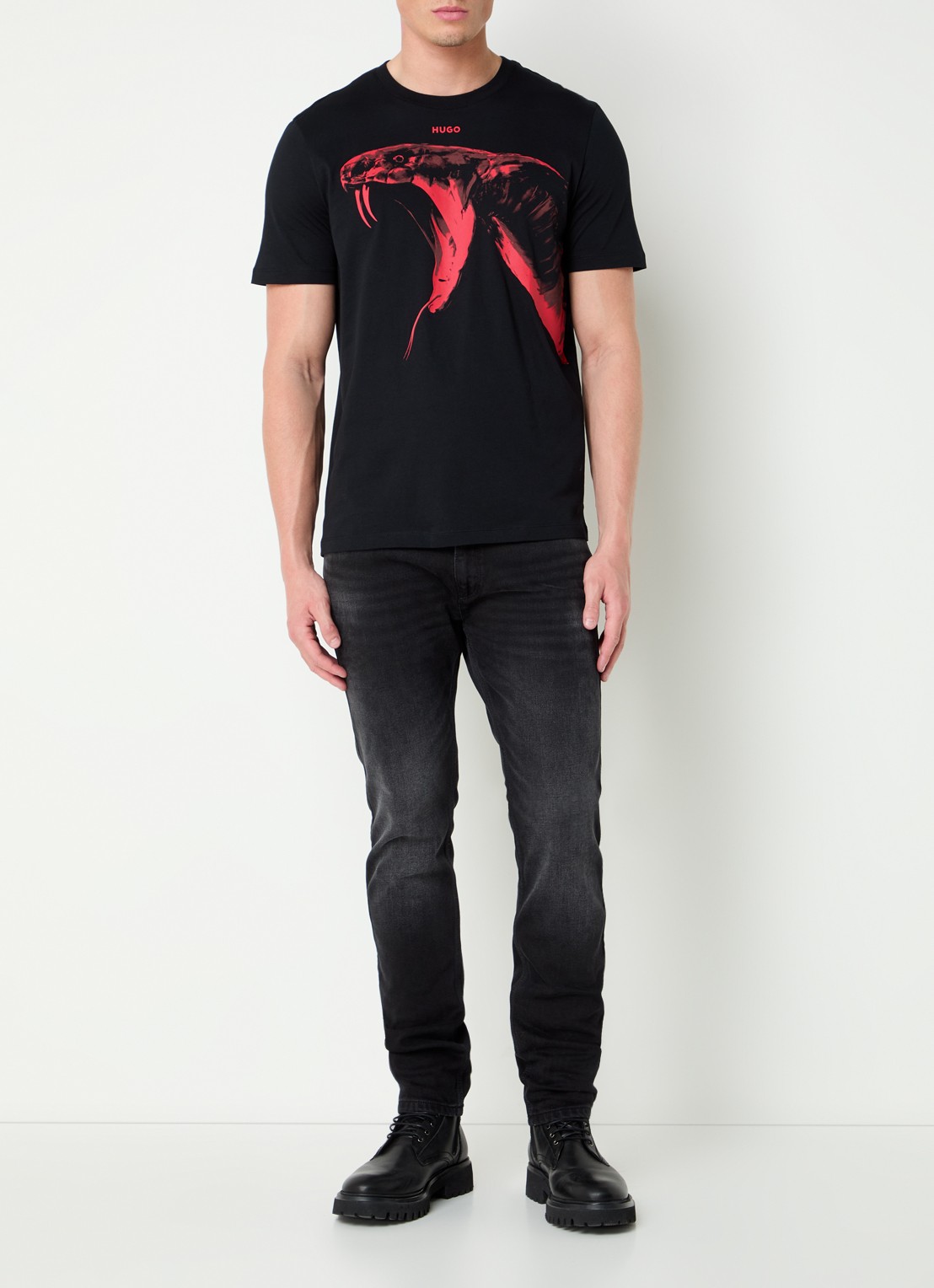 HUGO Dikobra T-shirt met print - voorkant 4 zwart