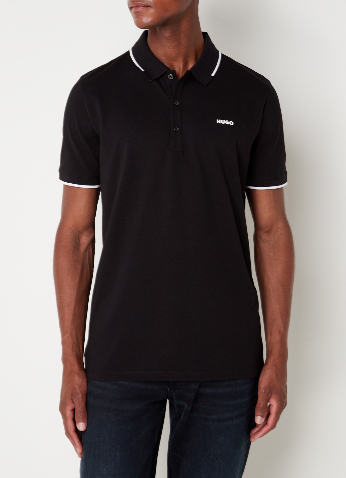 HUGO Dinoso slim fit polo van piqué katoen met logo - detail zwart