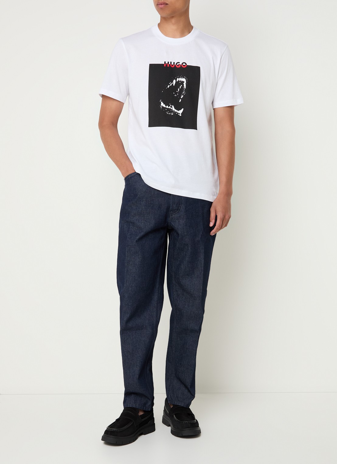 HUGO Dobero T-shirt met logoprint - voorkant 3 wit