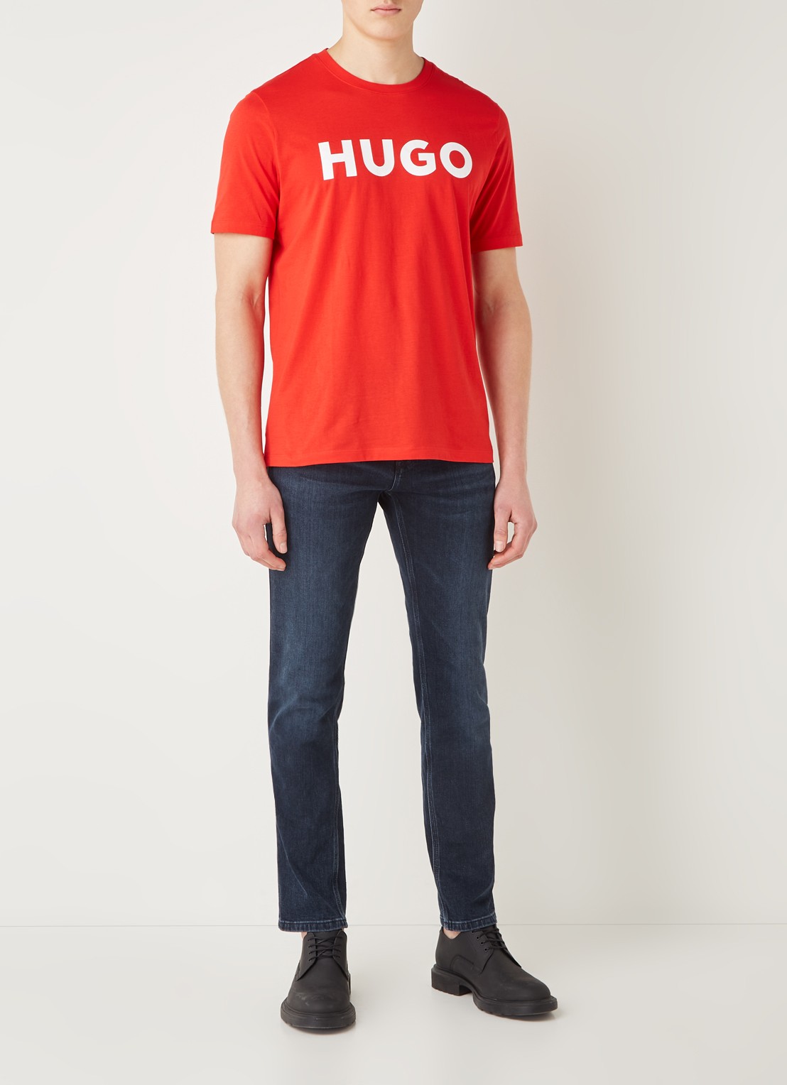 HUGO Dulivio T-shirt met logoprint  - voorkant 2 steenrood