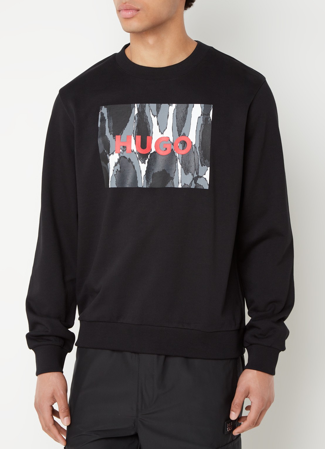 HUGO Duragol sweater met logoprint - detail 3 zwart