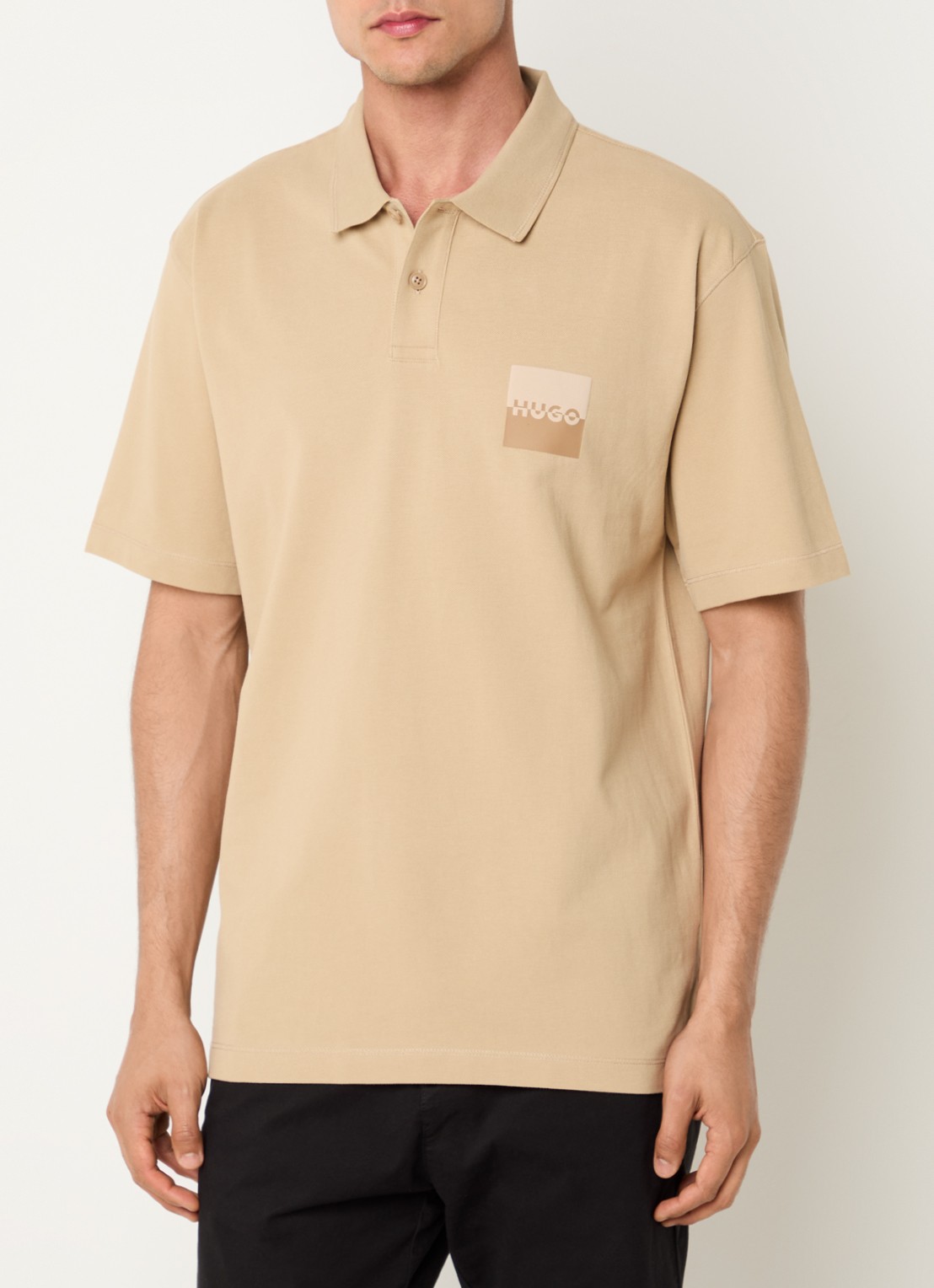 HUGO Dusplity regular fit polo van piqué katoen met logo - detail 4 beige