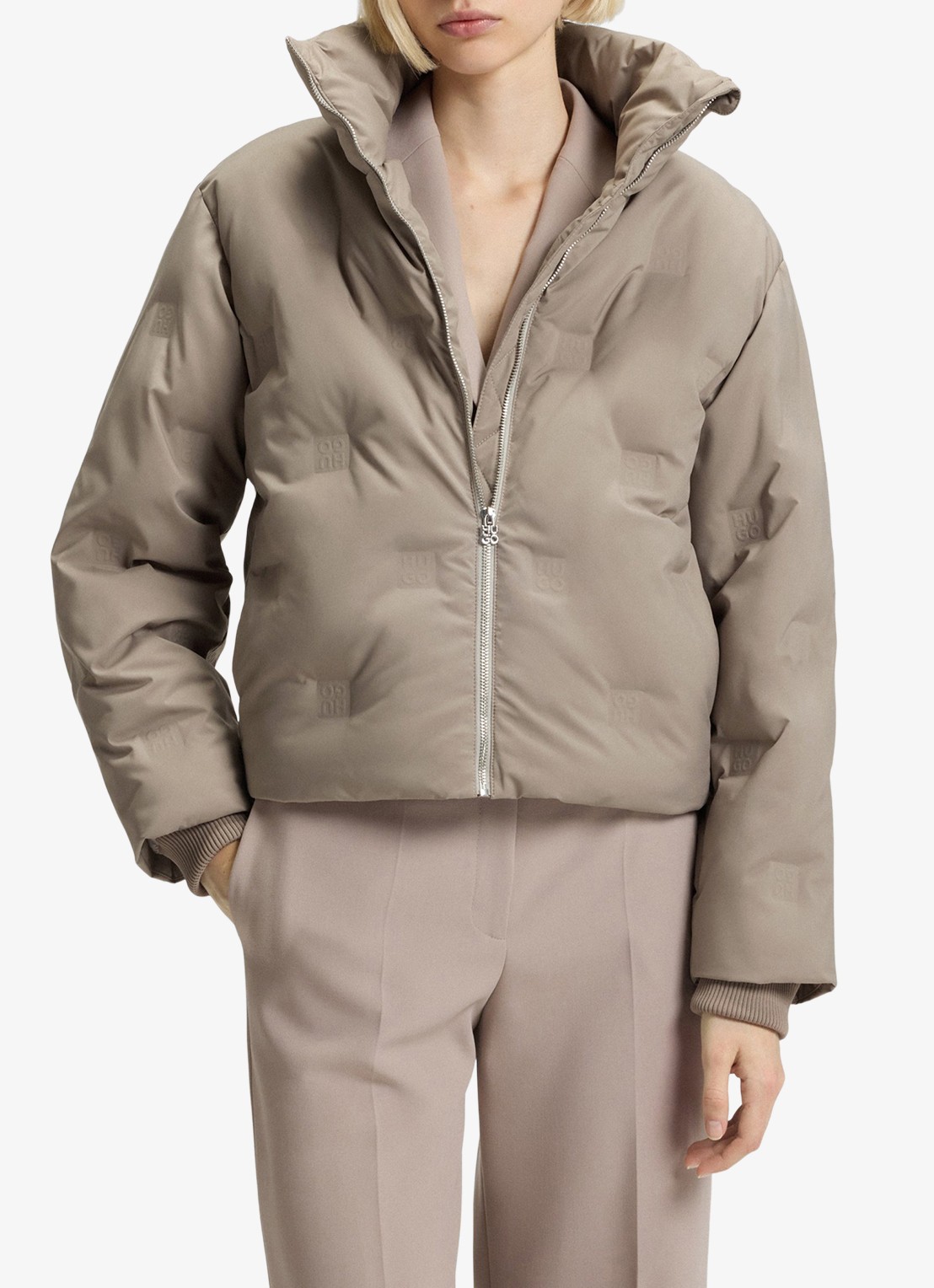 HUGO Farinella-3 puffer jack van waterafstotend materiaal  - detail 4 beige