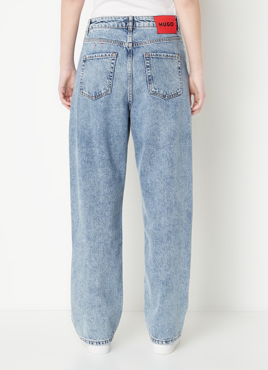 HUGO Gisanna high waist loose fit jeans  - achterkant indigo