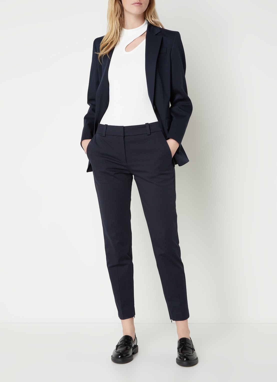 HUGO Hedima mid waist skinny fit cropped pantalon met steekzakken - voorkant 3 donkerblauw