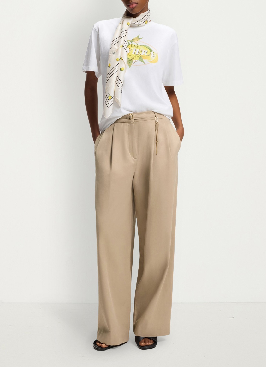 HUGO Henesa high waist straight fit pantalon met steekzakken - voorkant 2 light/pastel brown-232 / bruin
