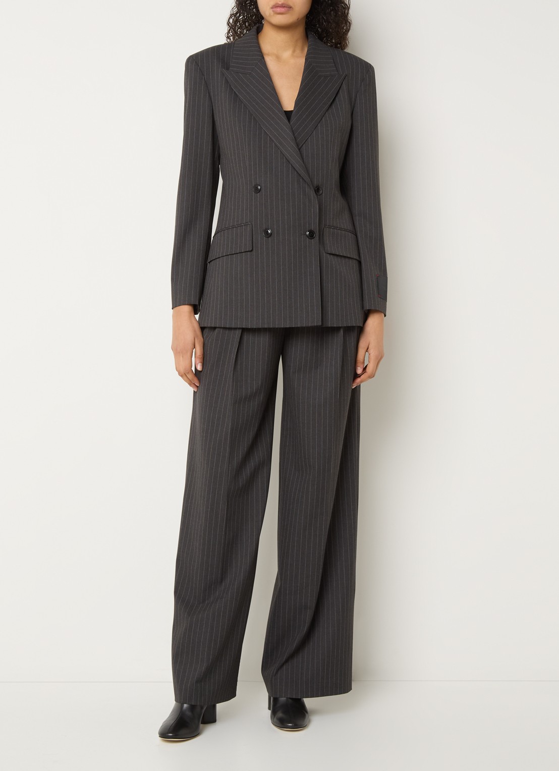 HUGO Henesa high waist wide fit pantalon met krijtstreep - voorkant 3 donkergrijs