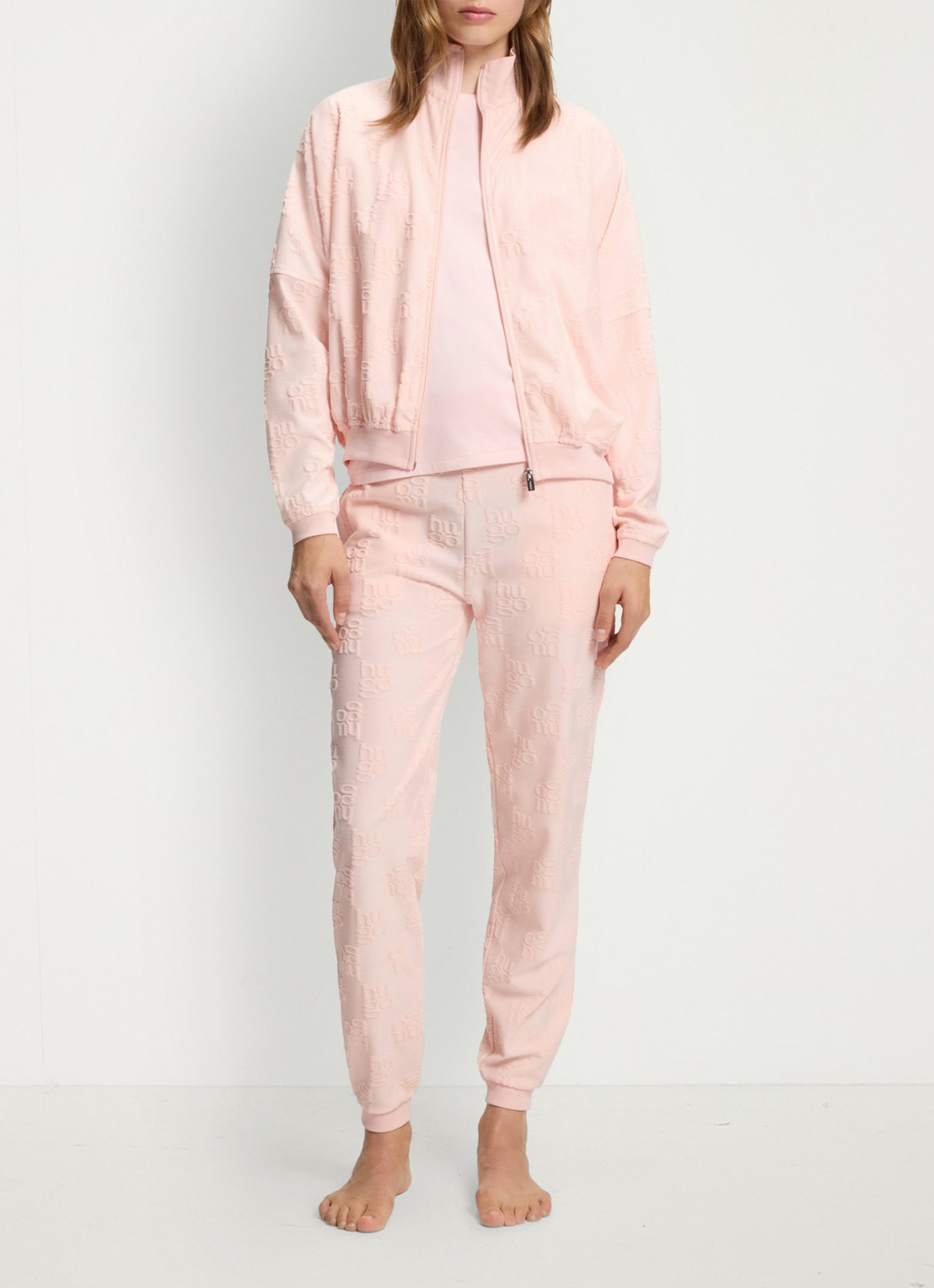 HUGO High waist tapered fit joggingbroek met logoborduring - voorkant 3 light /pastel pink-688 / roze