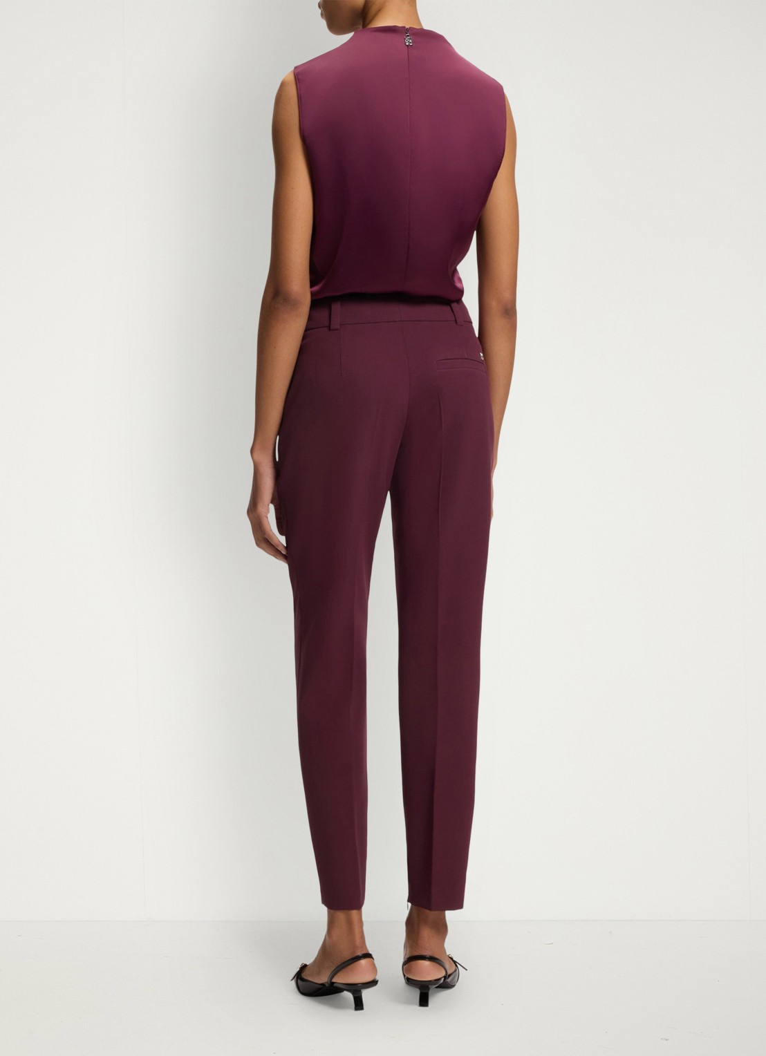 HUGO High waist tapered fit pantalon met logo - achterkant 6 bordeauxrood