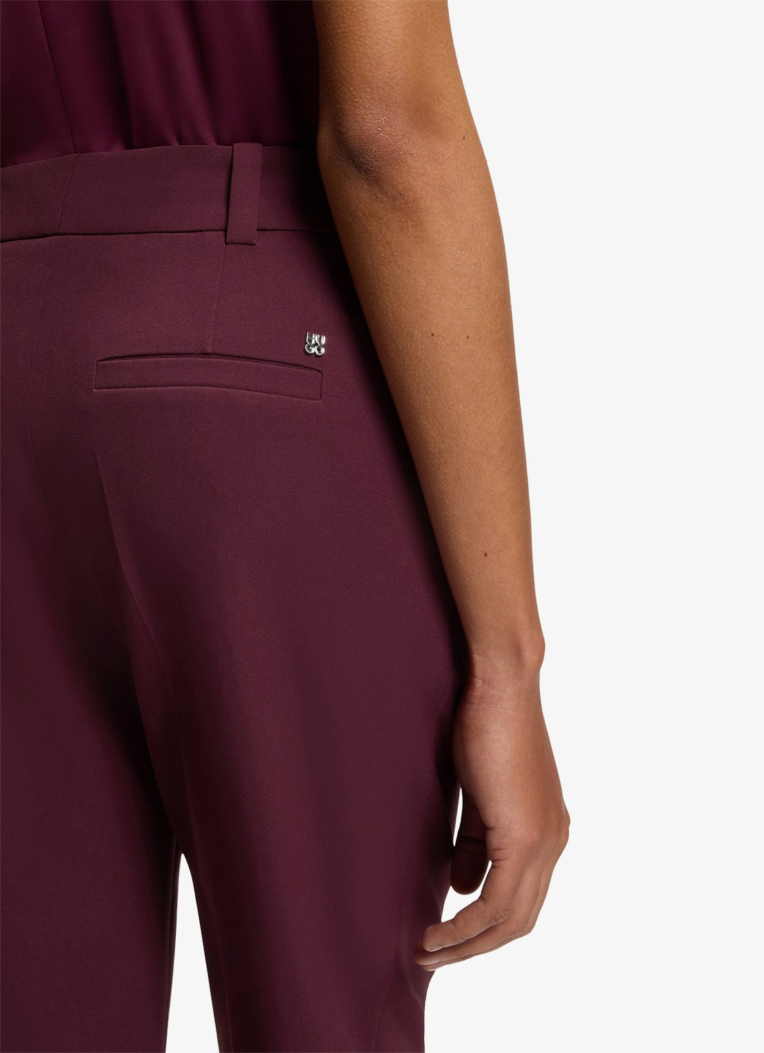 HUGO High waist tapered fit pantalon met logo - detail 4 bordeauxrood