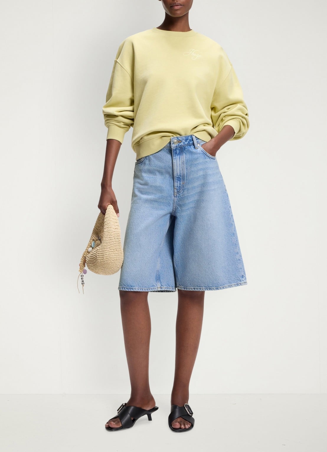 HUGO High waist wide fit korte broek van denim - voorkant 2 denim