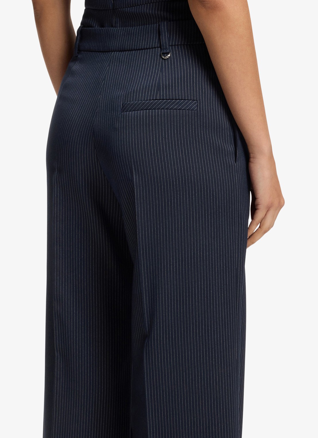 HUGO High waist wide fit pantalon met krijtstreep - detail 5 donkerblauw
