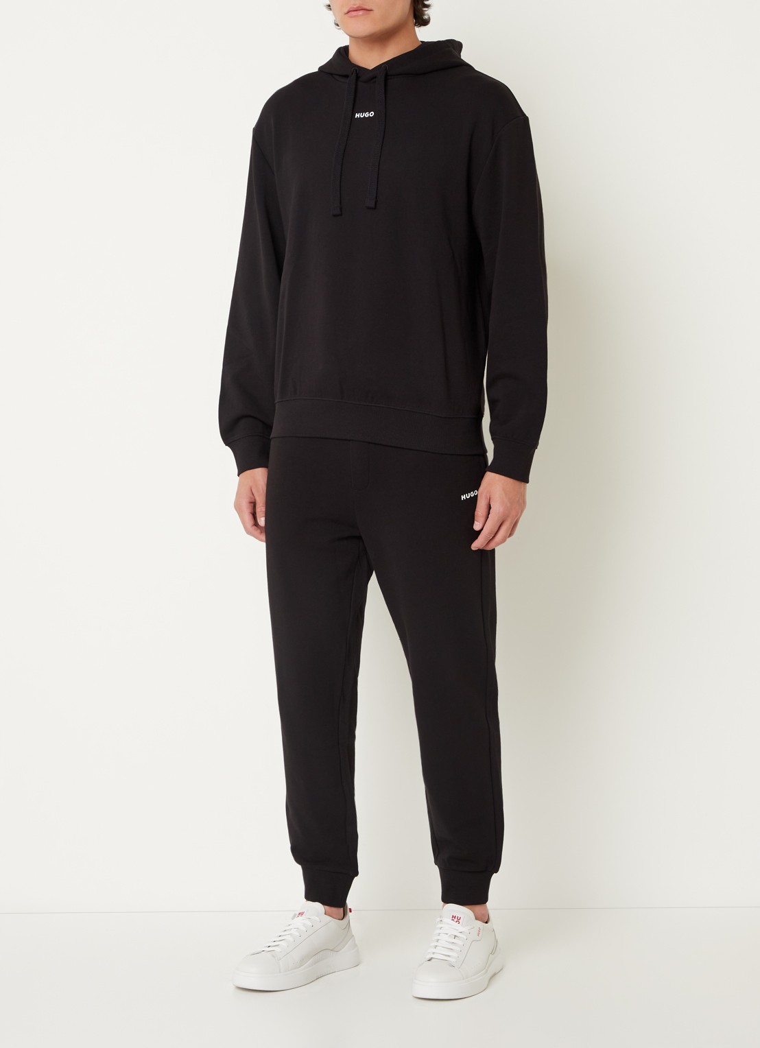 HUGO Hoodie van katoenen sweatstof met logoprint - voorkant 2 zwart