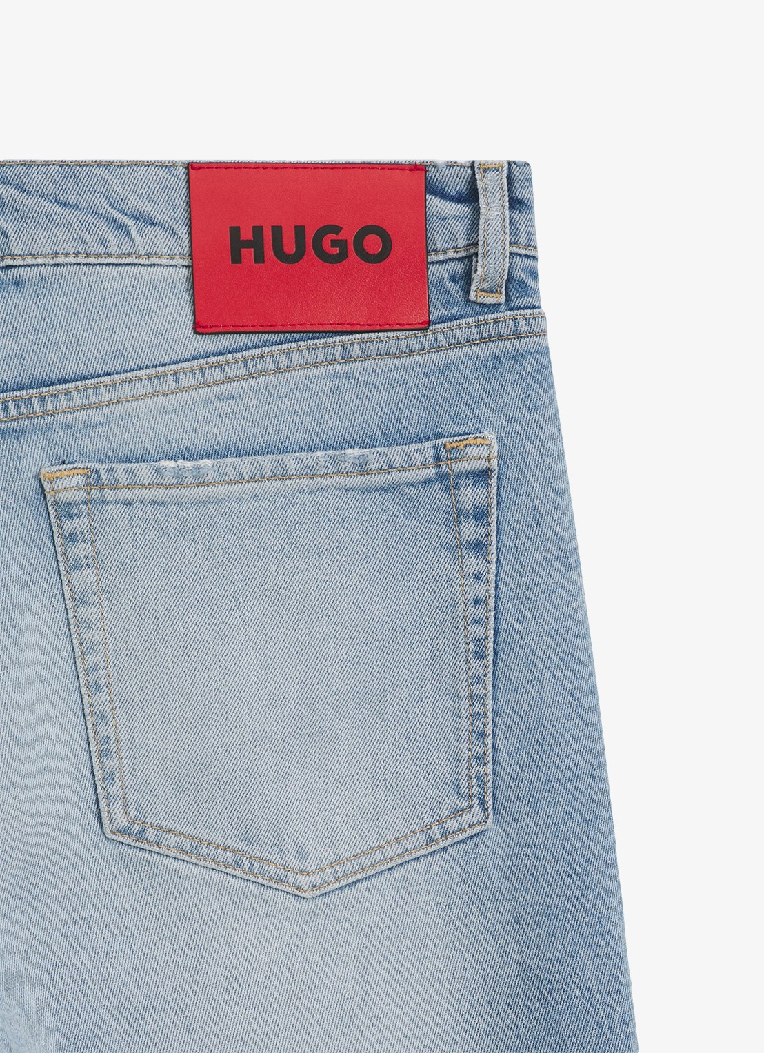 HUGO HUGO 634 tapered fit jeans met lichte wassing - detail 3 light/pastel blue-450 / blauw