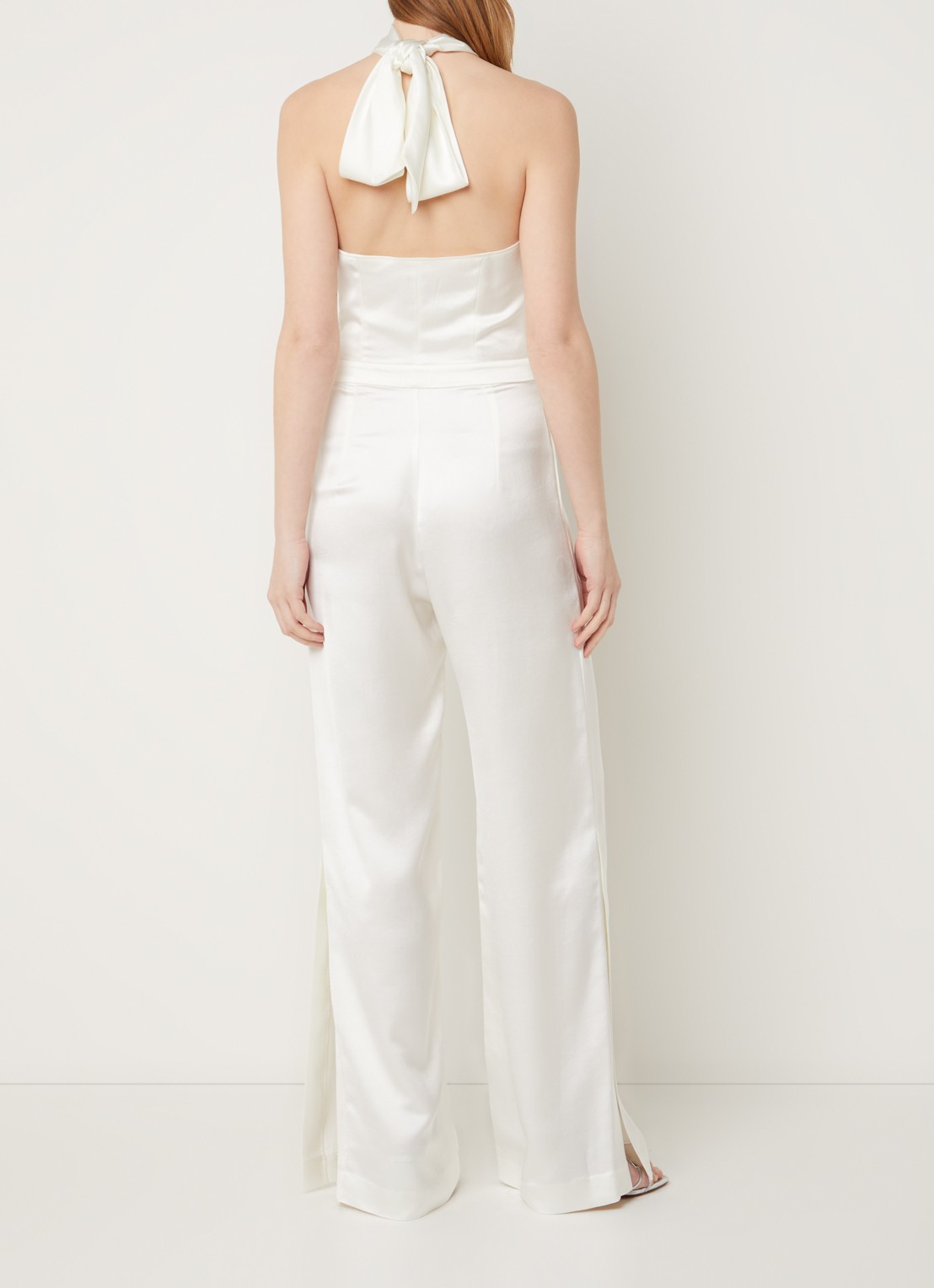HUGO Ketania wide fit jumpsuit van satijn - voorkant 2 gebroken wit