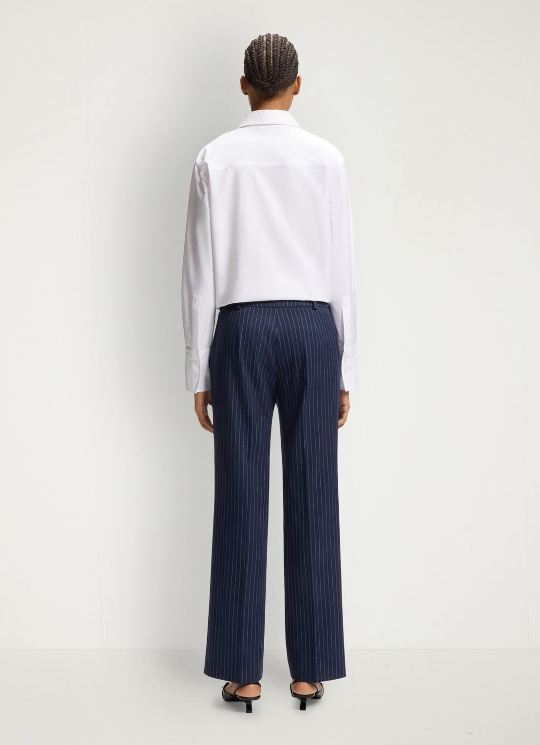 HUGO Mid waist flared fit pantalon met streepprint - achterkant 3 donkerblauw