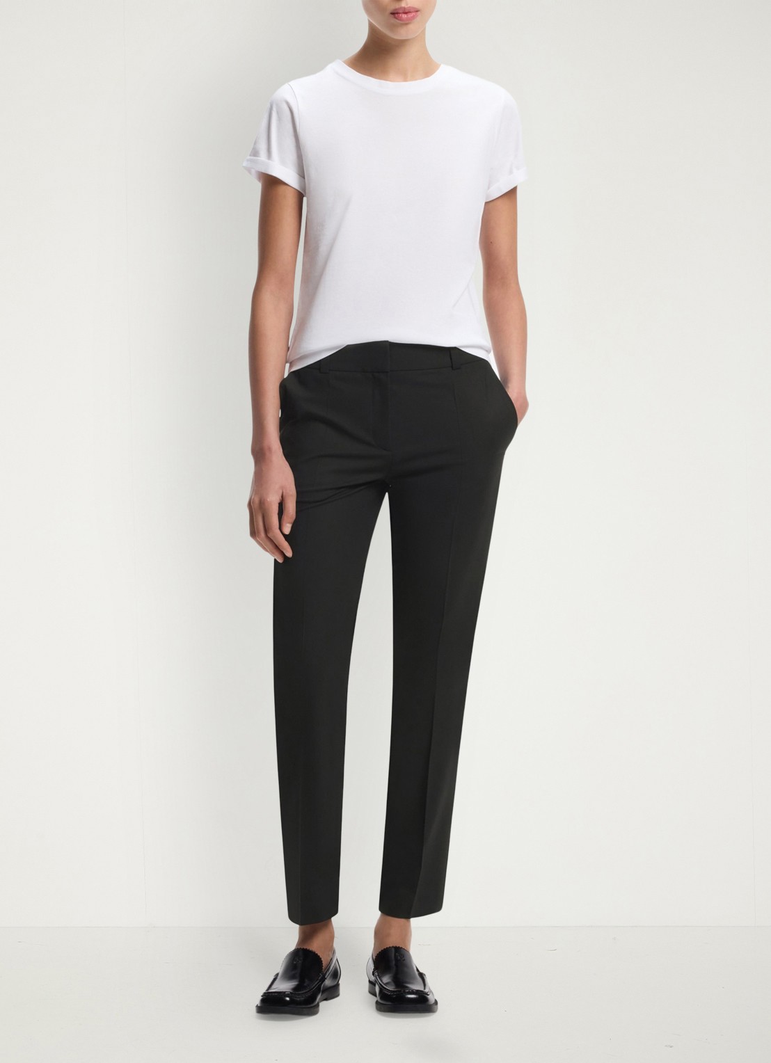 HUGO Mid waist tapered fit pantalon met steekzakken - voorkant 6 zwart
