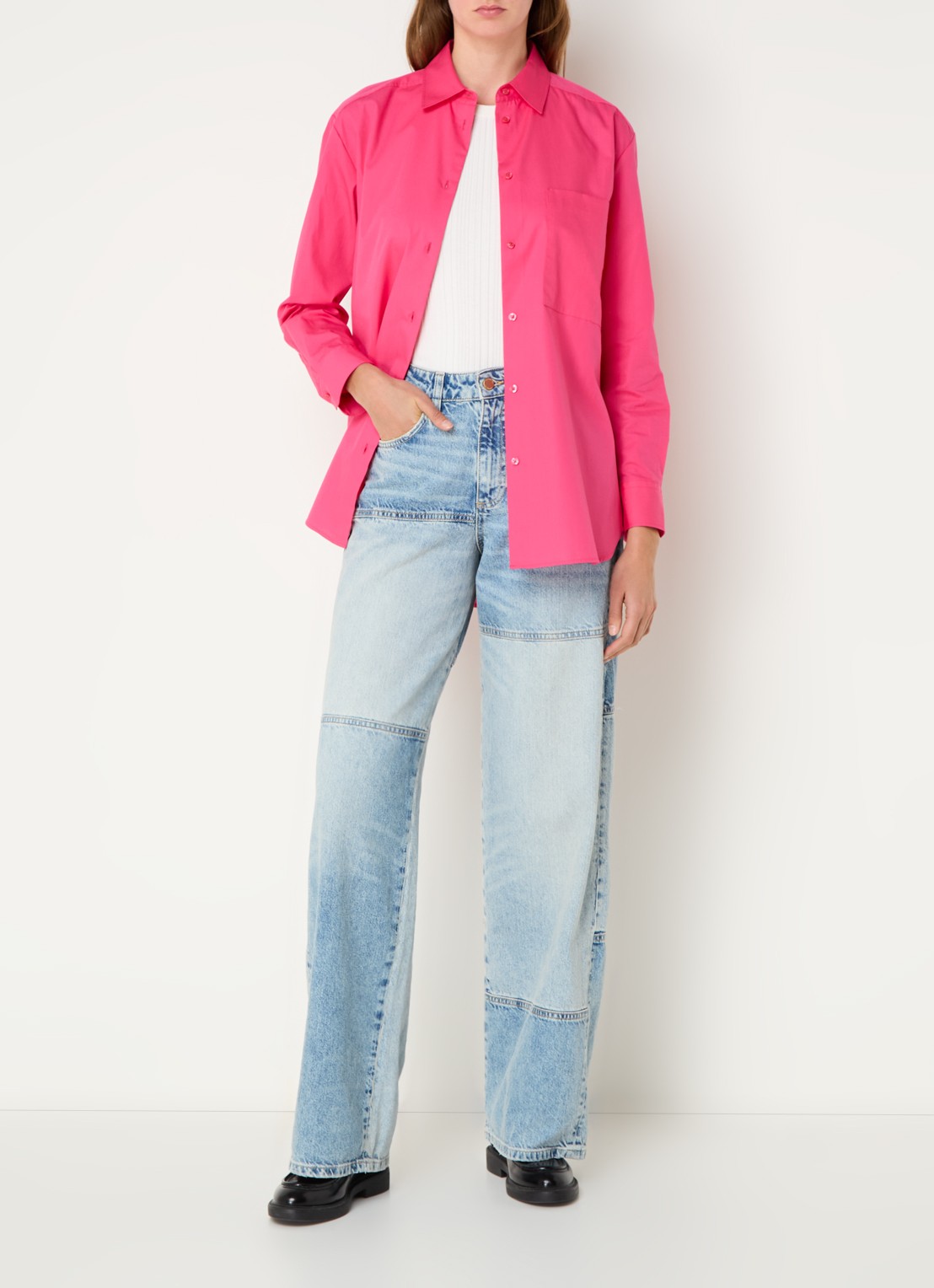 HUGO Oversized blouse met borstzak en logoborduring - voorkant 4 fuchsia