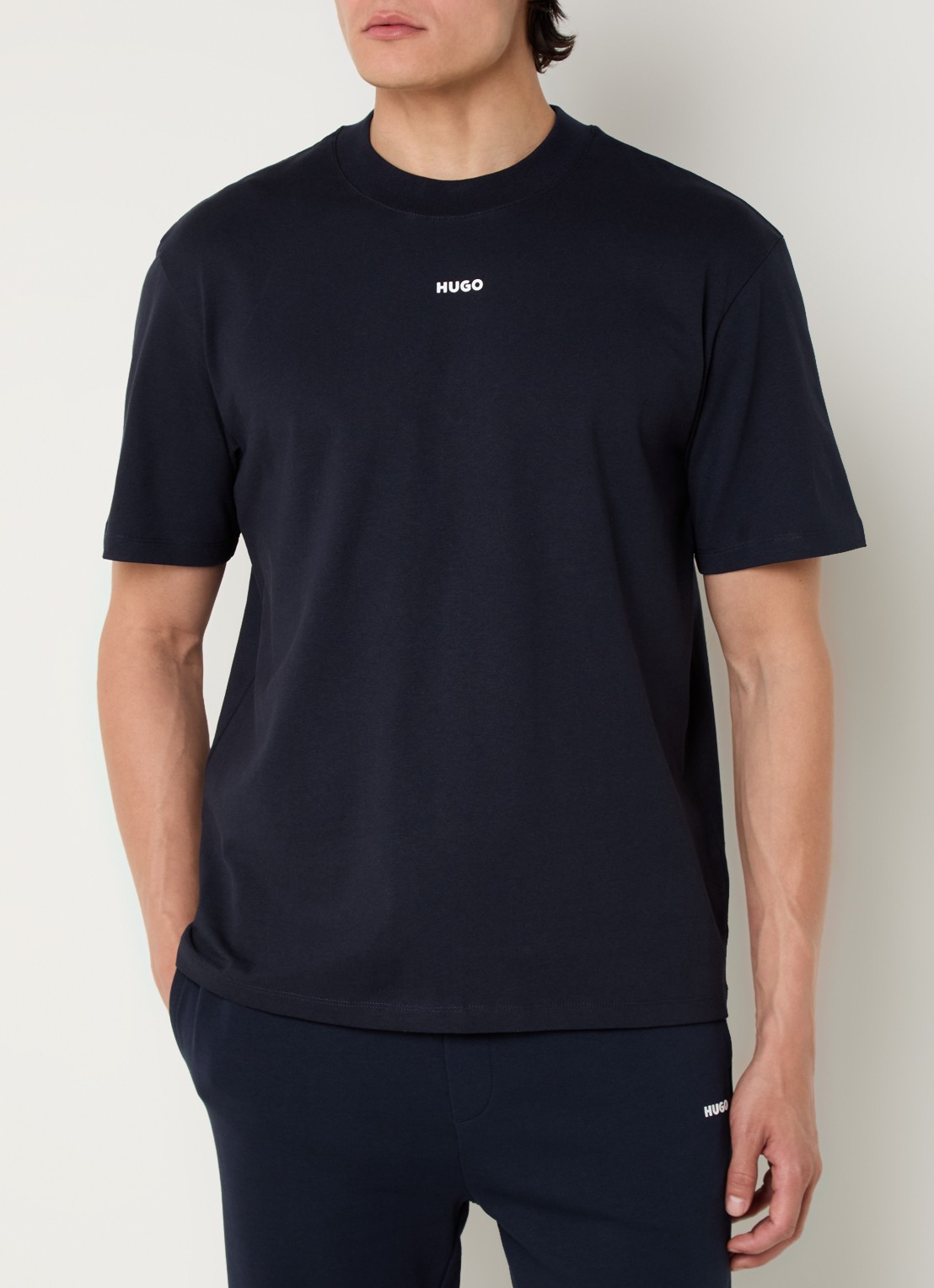 HUGO Relaxed-fit T-shirt van katoen met logoprint - detail 4 dark blue-405 / blauw