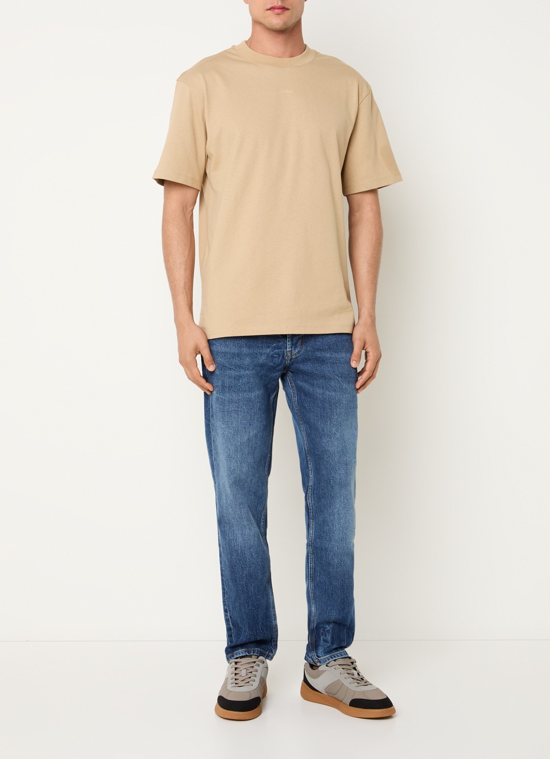 HUGO Relaxed-fit T-shirt van katoen met logoprint - voorkant 4 creme
