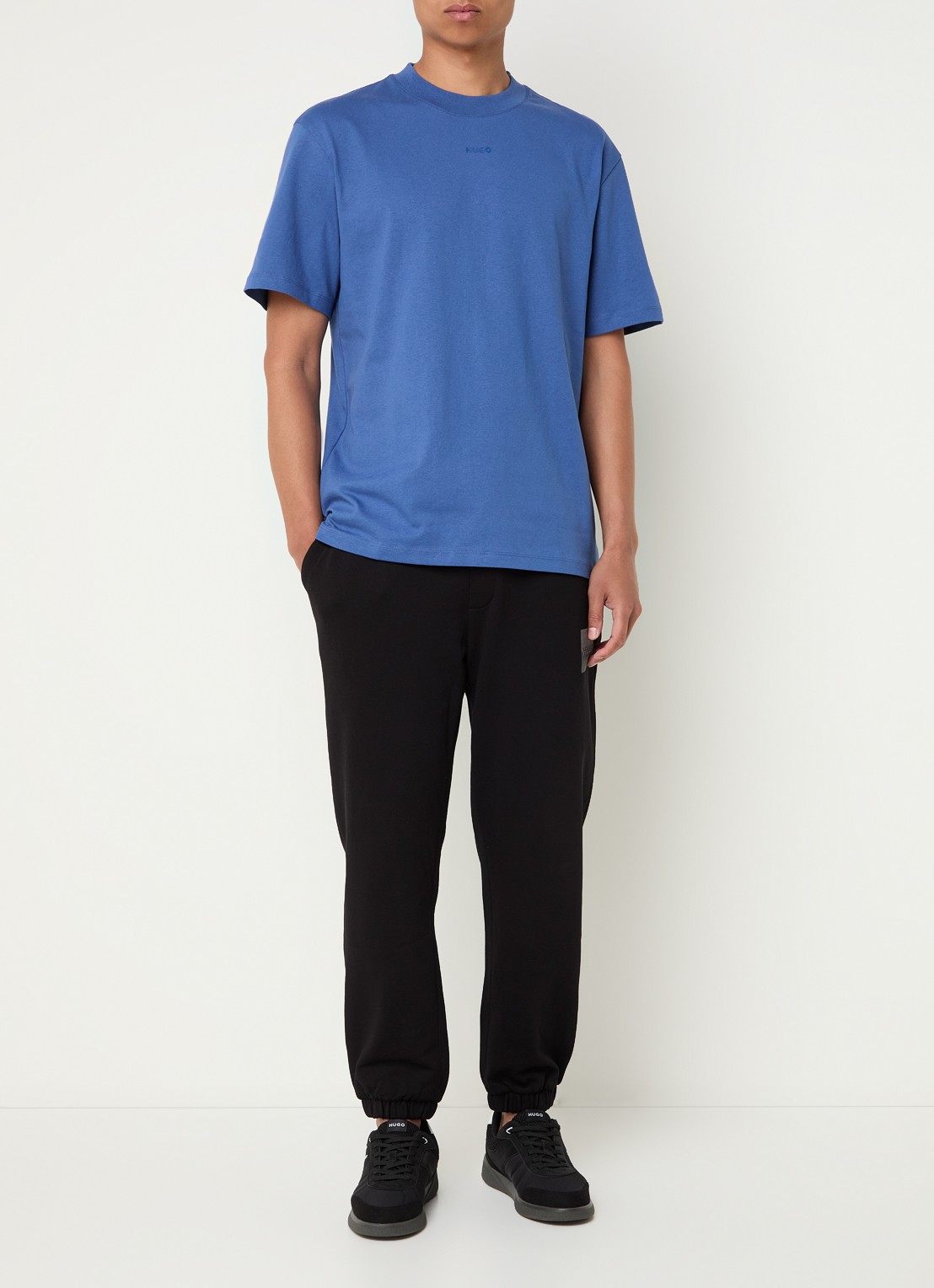 HUGO Relaxed-fit T-shirt van katoen met logoprint - voorkant 2 staalblauw