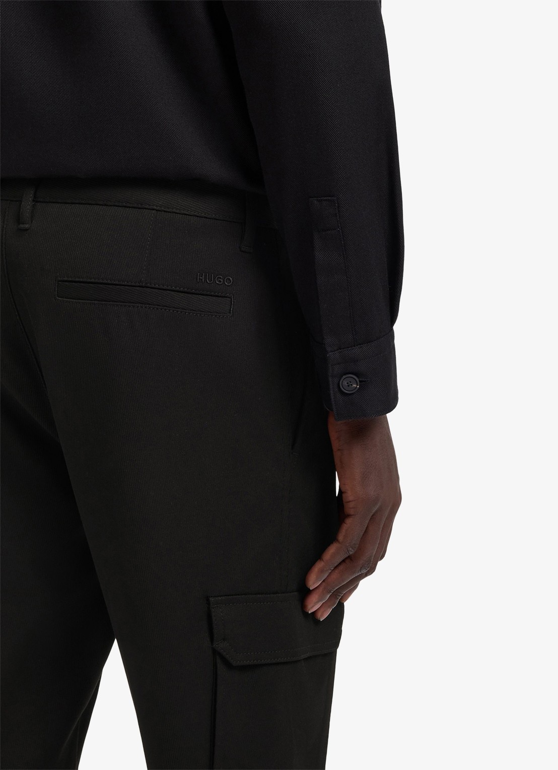 HUGO Slim-fit broek met cargozakken - detail 3 zwart