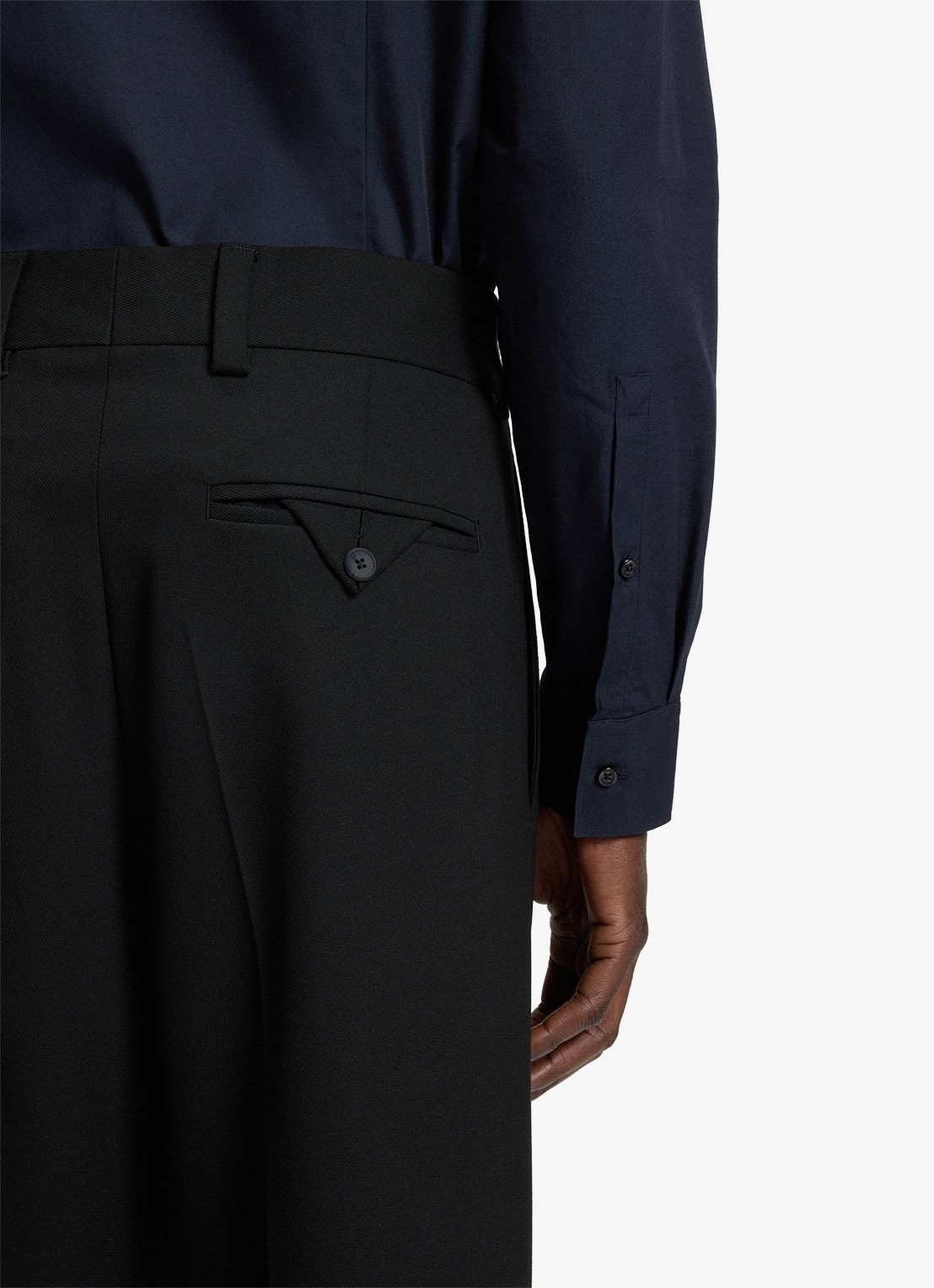 HUGO Slim-fit overhemd in een popeline van gemakkelijk te strijken katoen - detail 6 navy-413 / blauw
