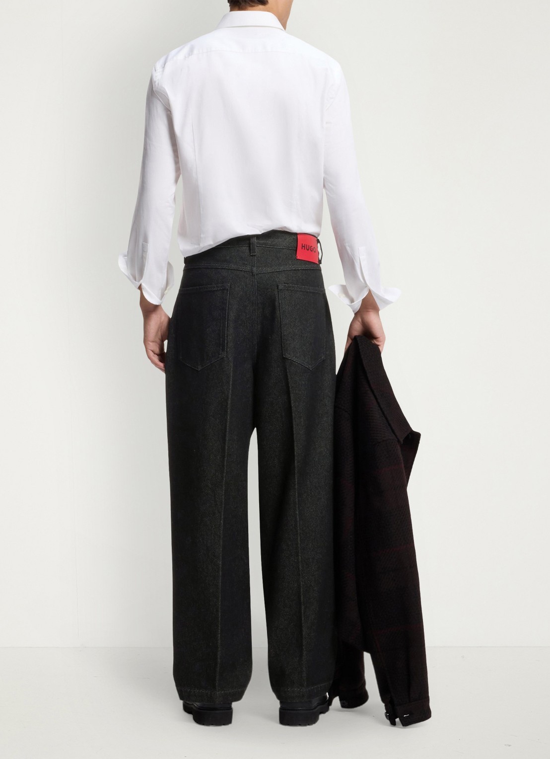 HUGO Straight leg jeans met steekzakken - achterkant zwart