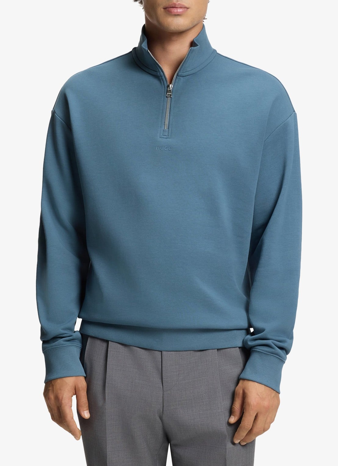 HUGO Sweatshirt van katoenen badstof met logo en ritskraag - detail 2 staalblauw