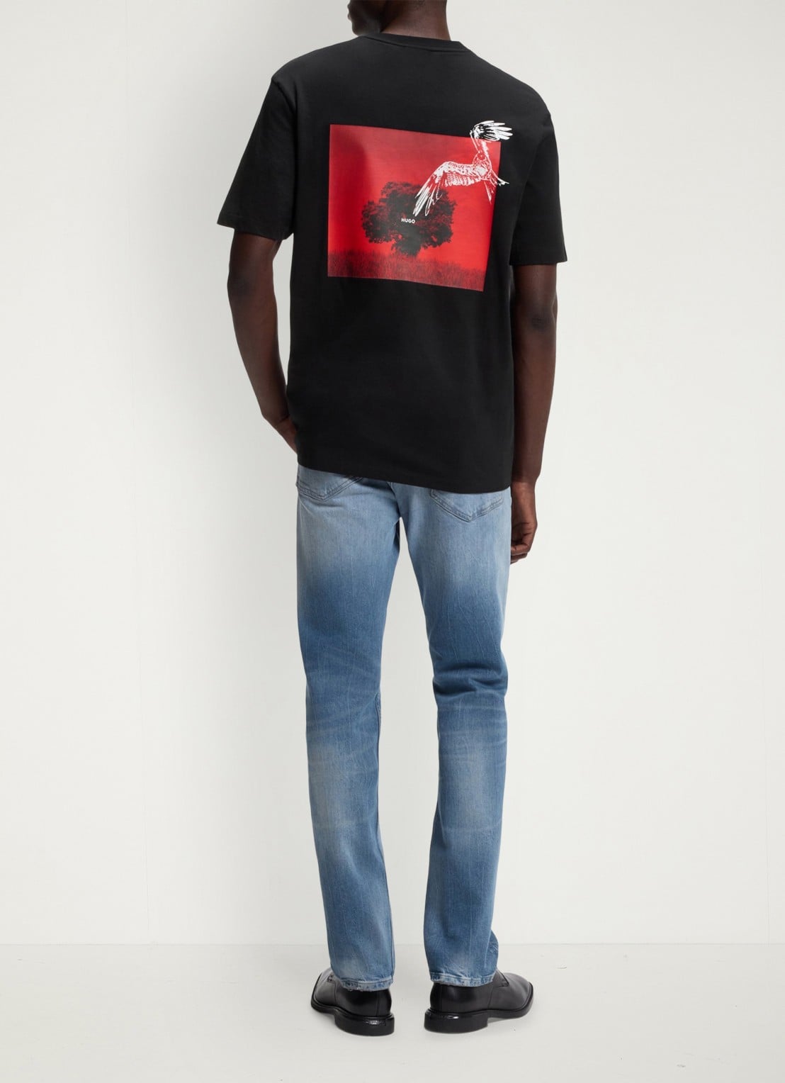 HUGO T-shirt met logo- en backprint - achterkant black-001 / zwart