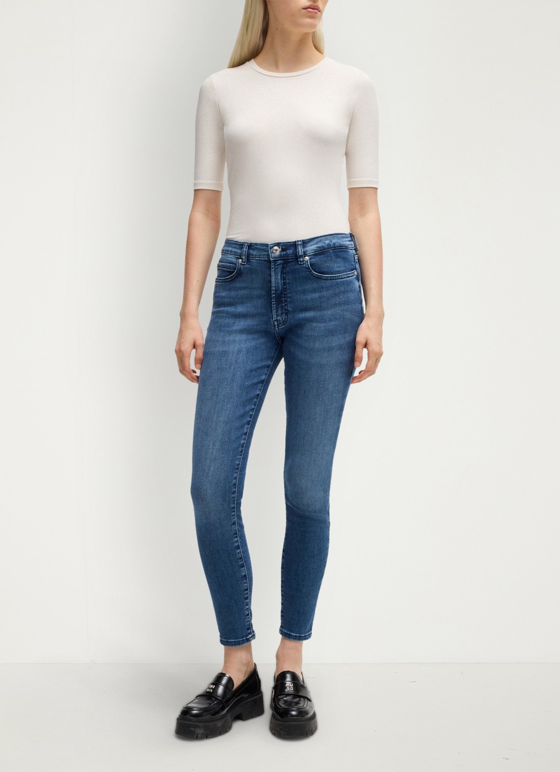 HUGO T-shirt met stretch - voorkant 2 gebroken wit