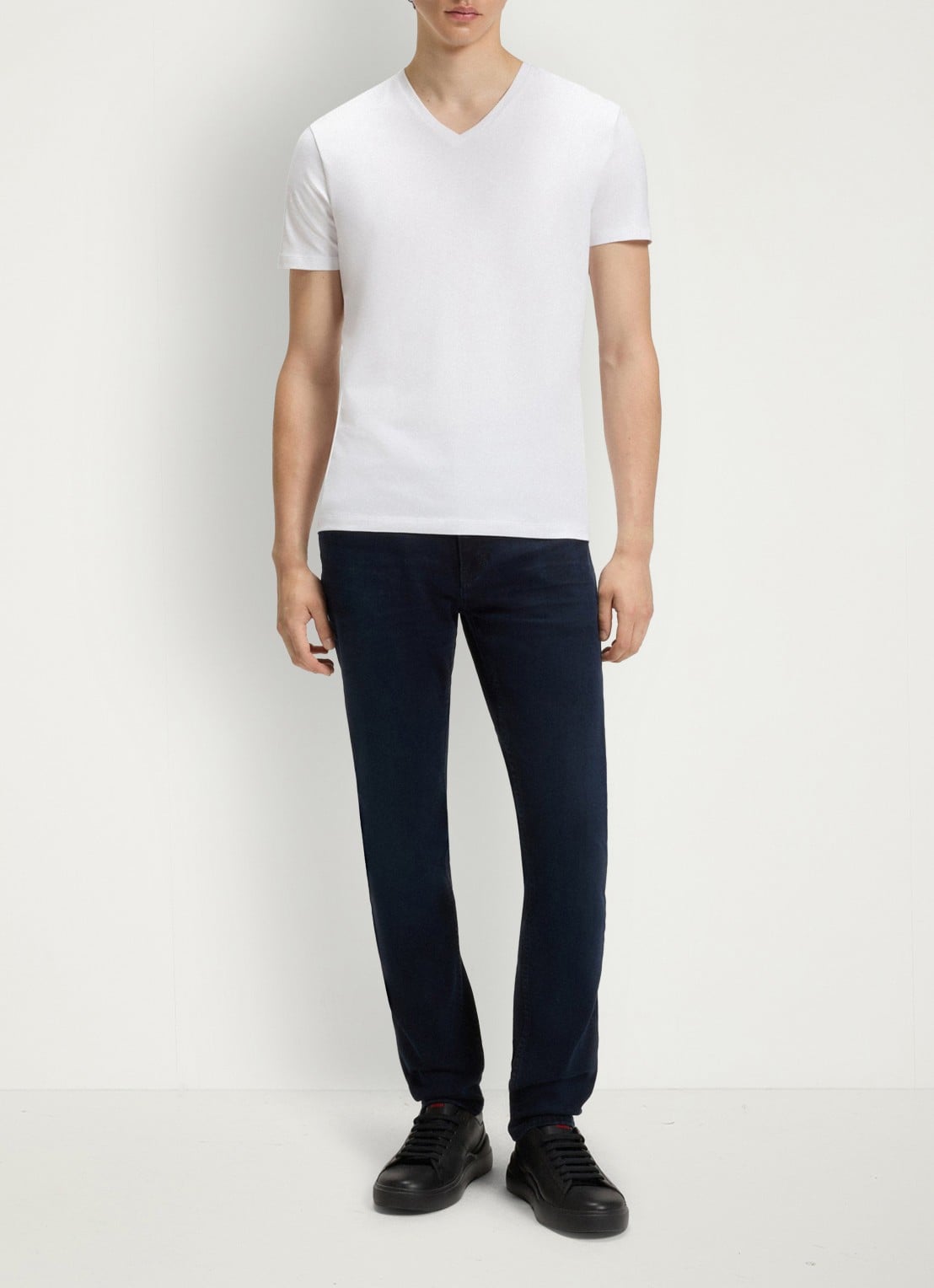 HUGO T-shirt met V-hals in 2-pack - voorkant 5 wit