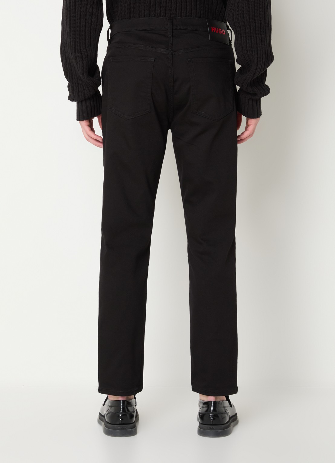 HUGO Tapered fit cropped jeans met gekleurde wassing - achterkant 5 zwart