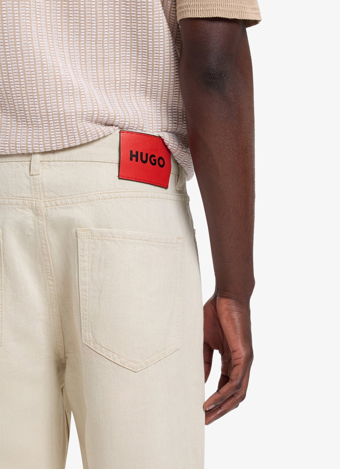 HUGO Tapered fit jeans in linnenblend - detail 4 natural-102 / wit