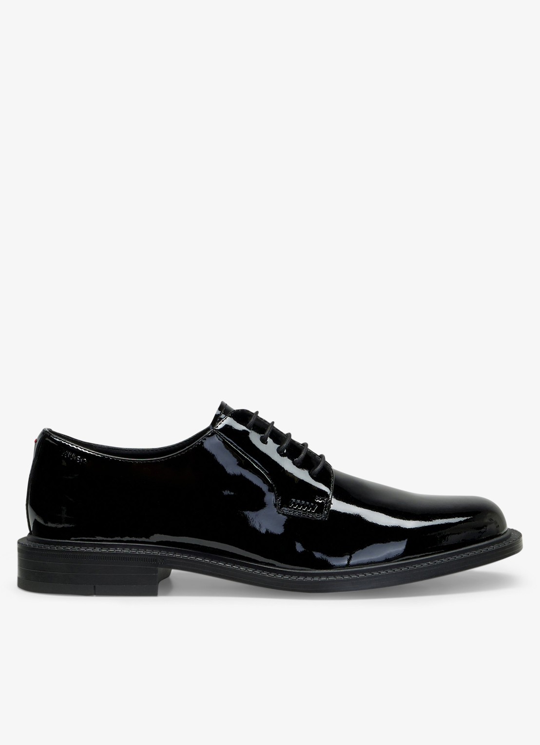 HUGO Veterschoenen van lakleer met logo - voorkant zwart