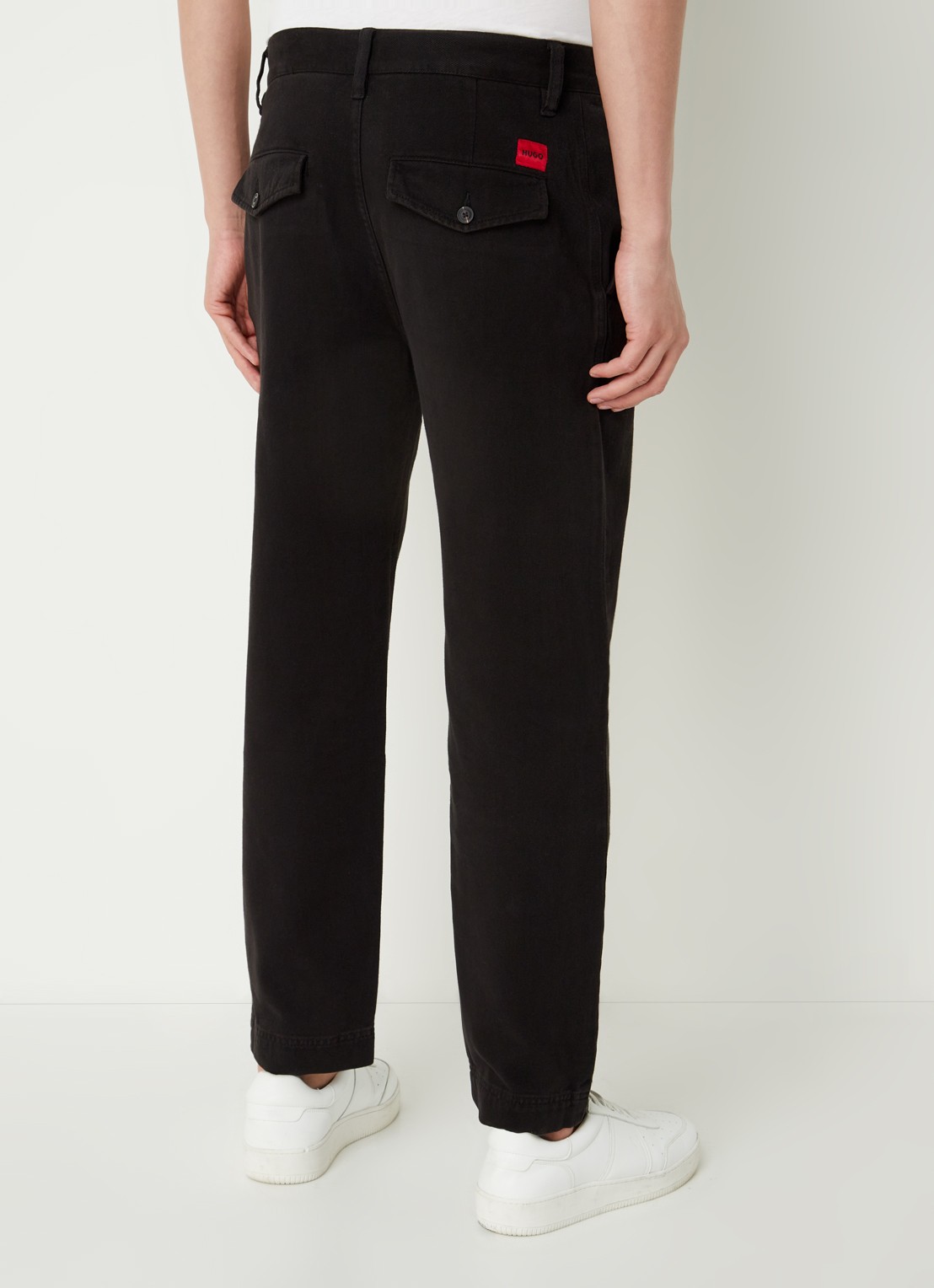 HUGO Zeebo tapered fit chino met steekzakken - achterkant 5 zwart