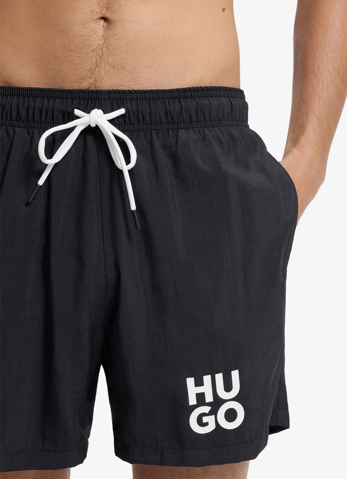 HUGO Zwemshorts met steekzakken en logo - voorkant 2 black-001 / zwart
