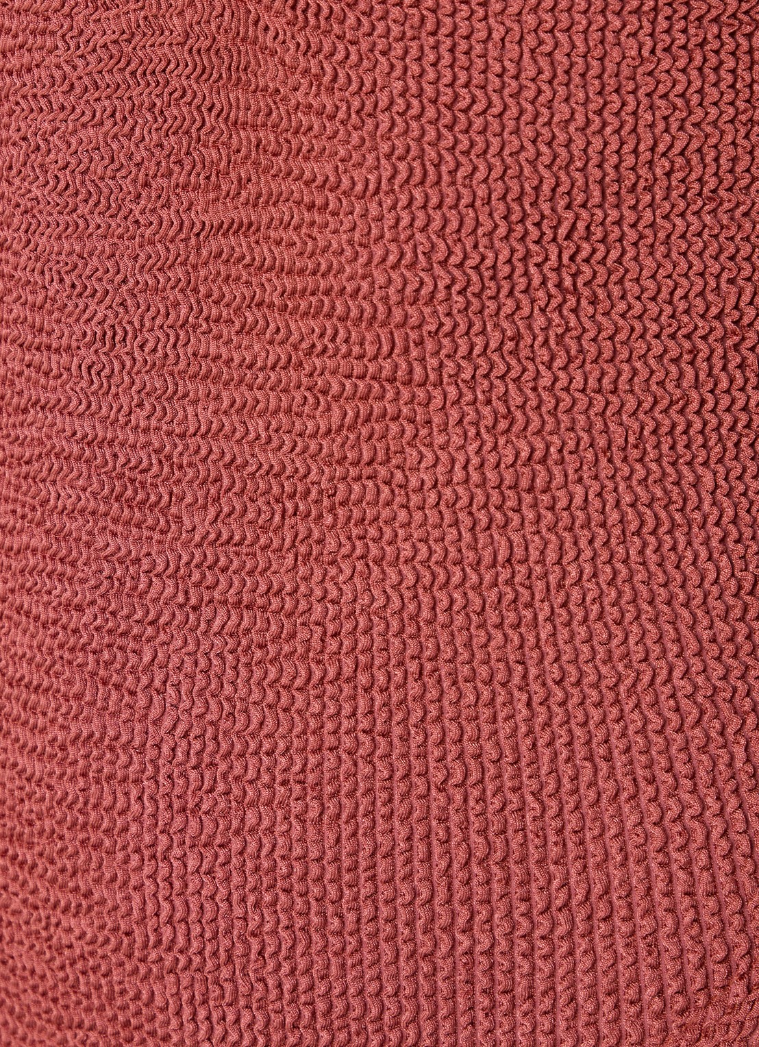 Hunza G Celine badpak met structuur - detail 2 bordeauxrood