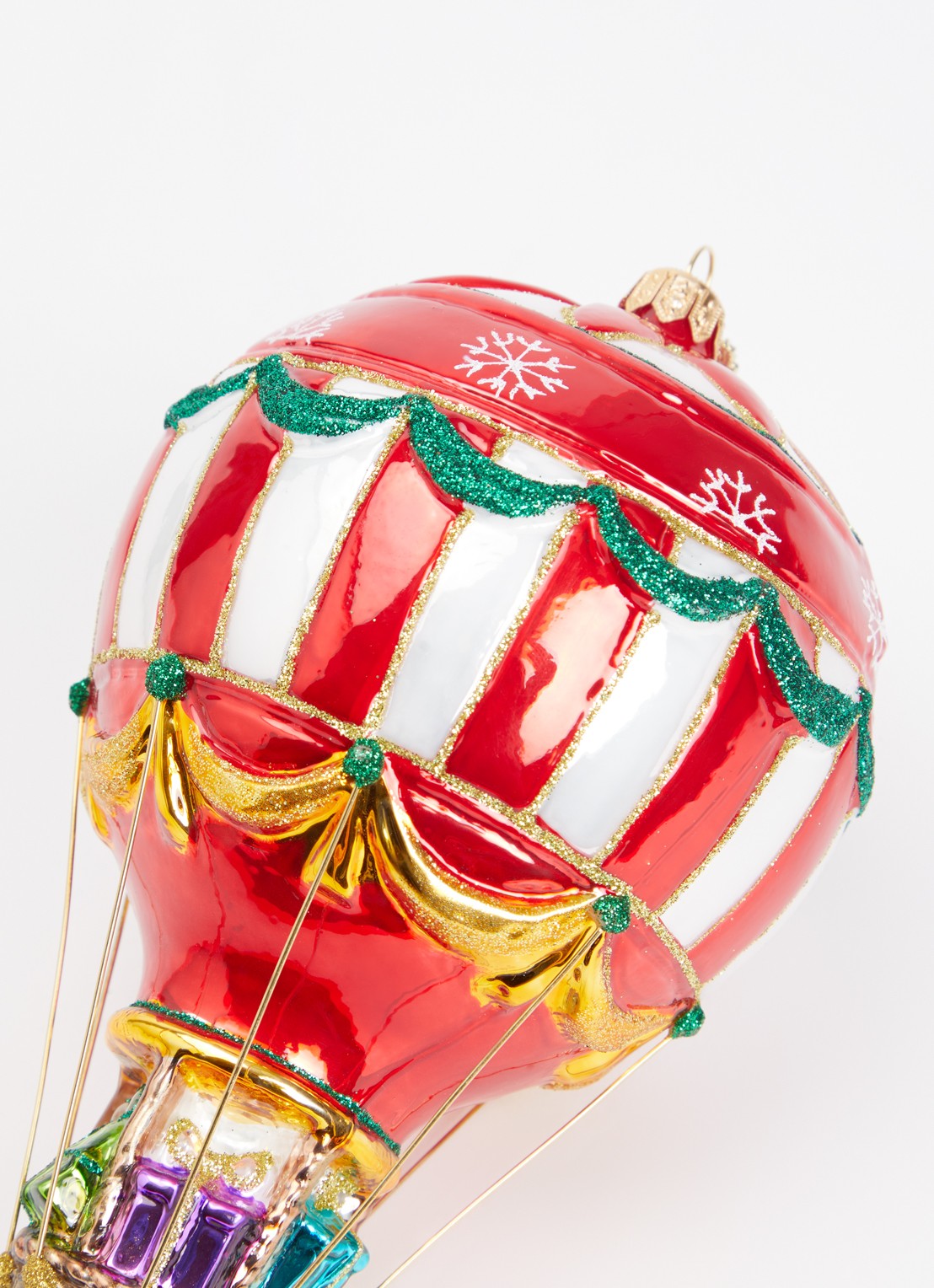 Huras Family Balloon with presents kersthanger 15 cm - detail rood