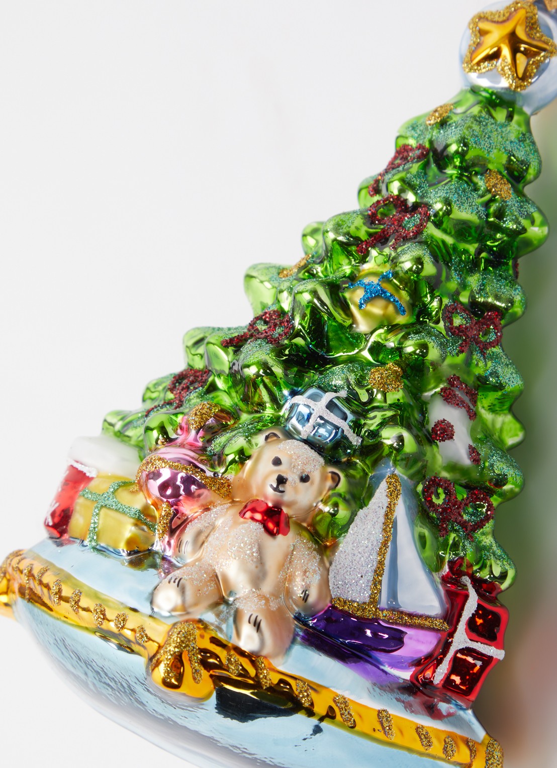 Huras Family Christmas Tree On Pillow kersthanger 18 cm - detail 3 groen