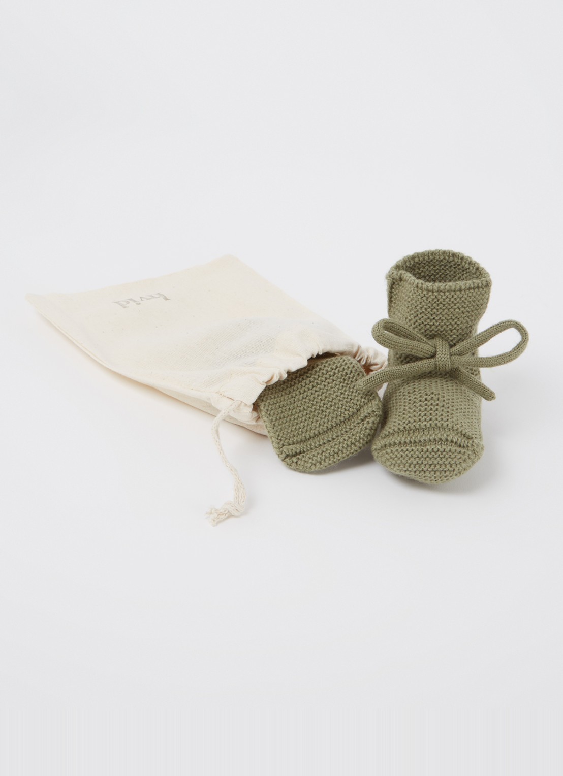 Hvid Booties gebreide babyslofjes van wol - voorkant 3 mosgroen