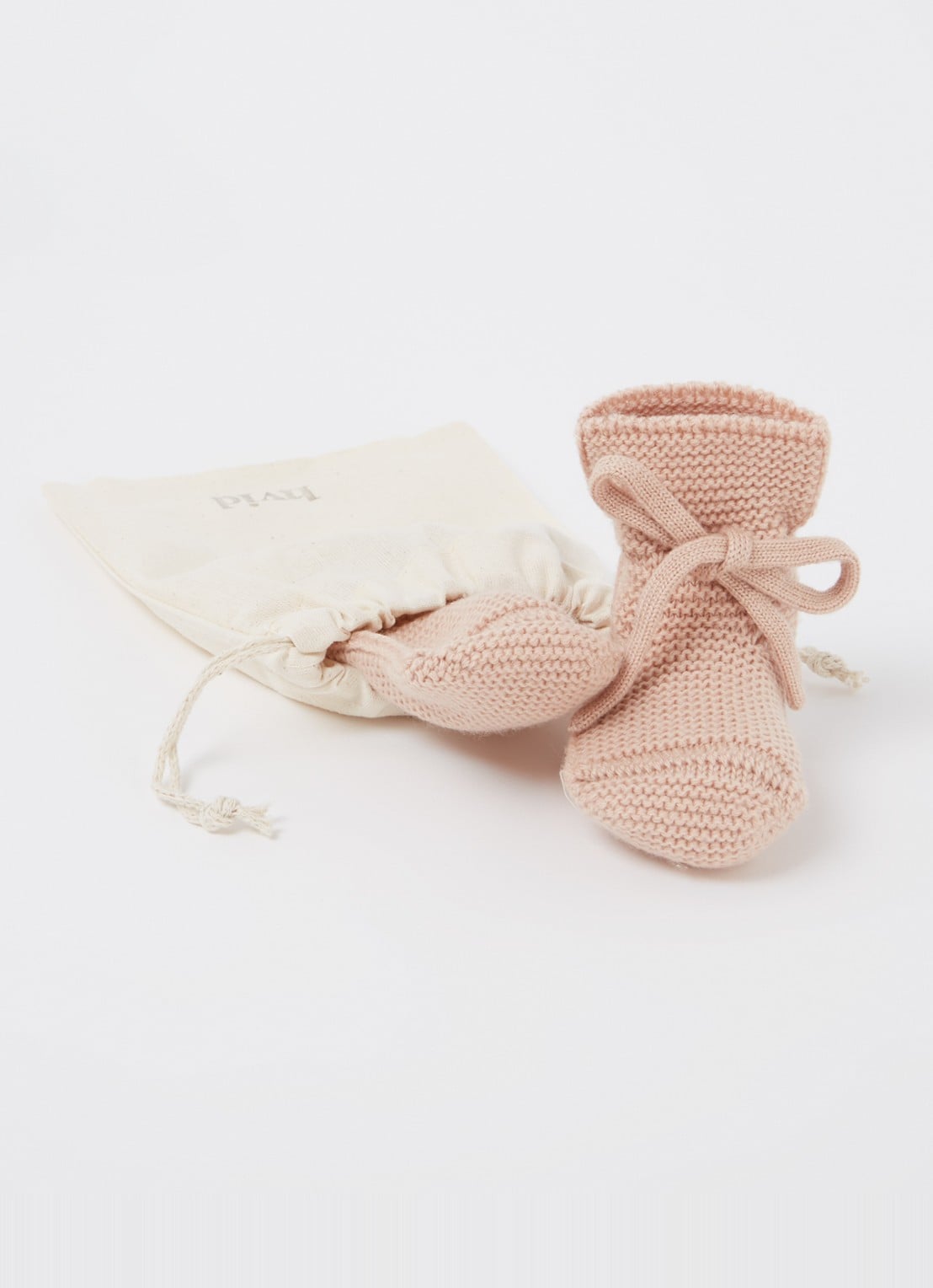 Hvid Booties gebreide babyslofjes van wol - voorkant 3 zalmroze